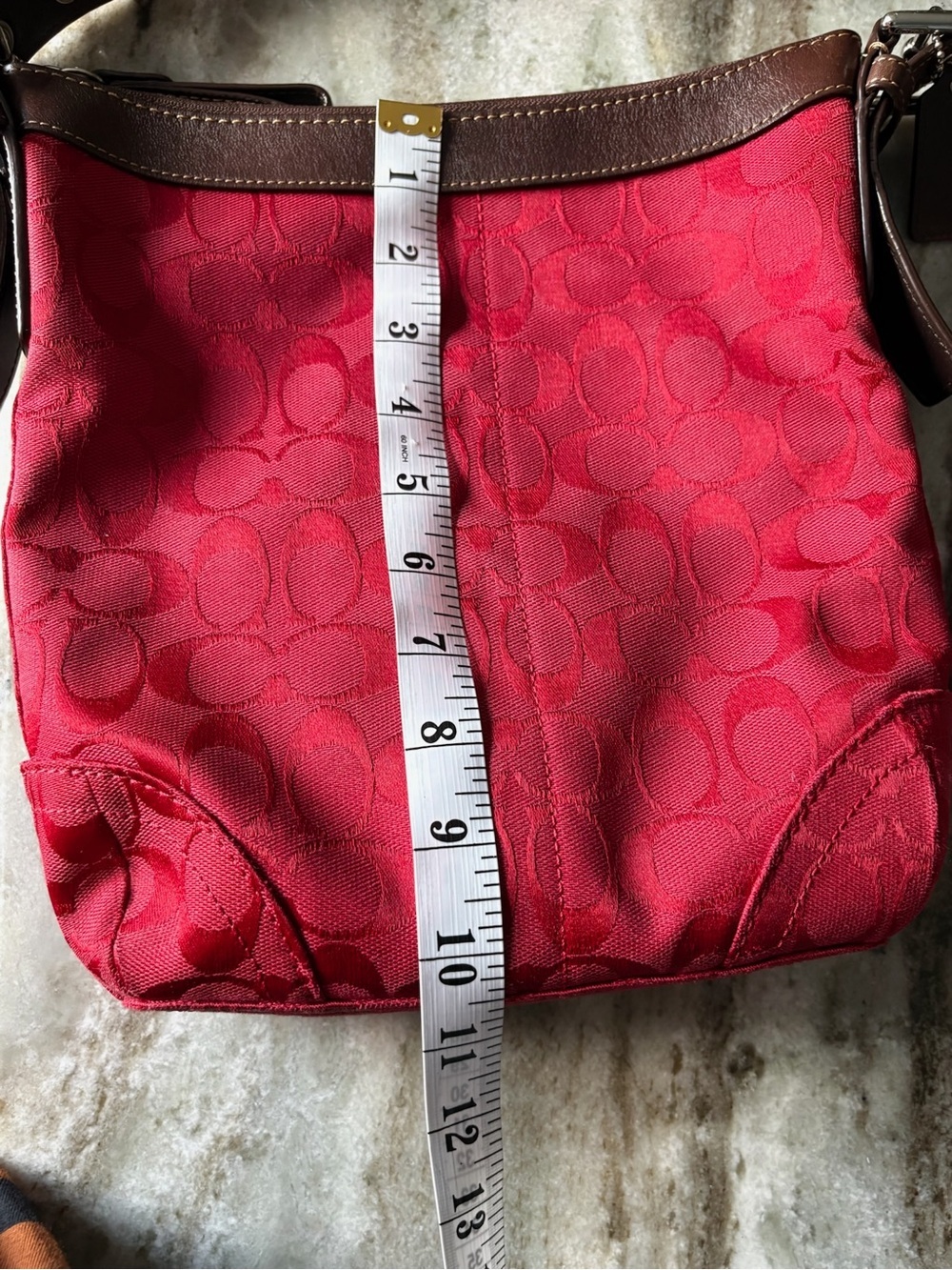 Vintage Coach Legacy Slim Duffle (Style F12882) in Red Signature C Jacquard - Picture 5 of 7